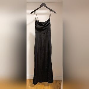 NWT Hello Molly Black maxi Dress with slit and lace up black detailing sz small